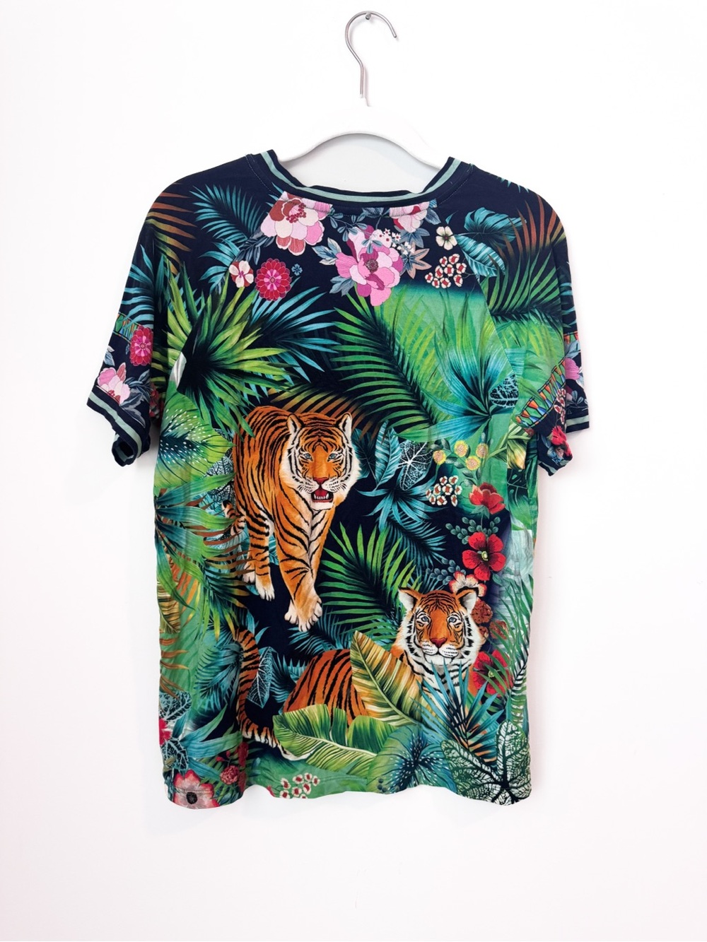 Johnny Was Janie Favorite Raglan Tee Tigres Short Sleeve Top Shirt - Picture 3 of 5